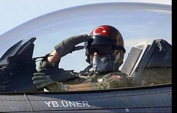 Ποσοι Έλληνες πιλότοι υπηρετούν στην… τουρκική αεροπορία;